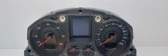 Volkswagen PASSAT B6 Speedometer (instrument cluster) 3C0920871