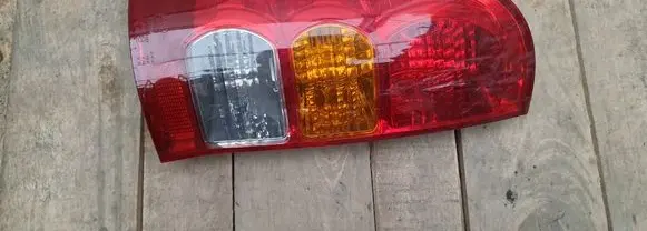 Toyota Hilux (AN10, AN20, AN30) Rear/tail lights
