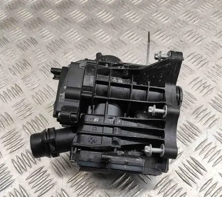 BMW 3 G20 G21 Thermostat 8642560