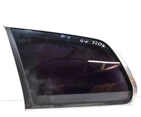 Volvo XC90 Rear side window 43R001582