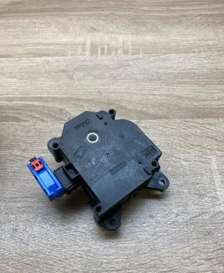 Toyota Corolla E140 E150 Air flap motor/actuator 1138002810