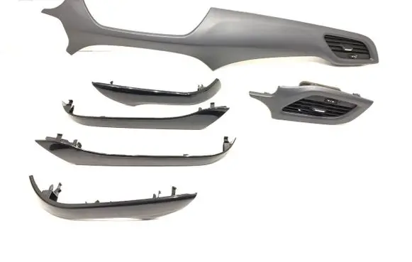 Opel Corsa E Dashboard trim 39050951