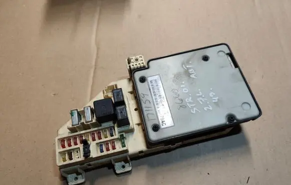 Chrysler Sebring (ST-22 - JR) Comfort/convenience module 04602379AC