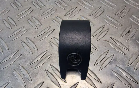 Volkswagen Golf VII ISOFIX cover 5G0887187