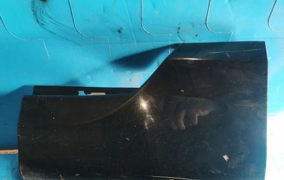Volvo S80 Side skirt rear trim 30744250