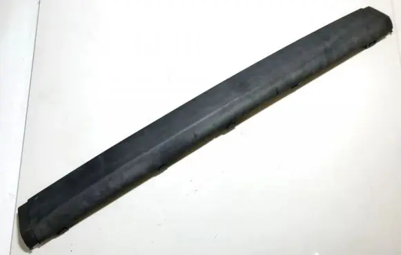 Volvo V70 Front bumper splitter molding 9484223
