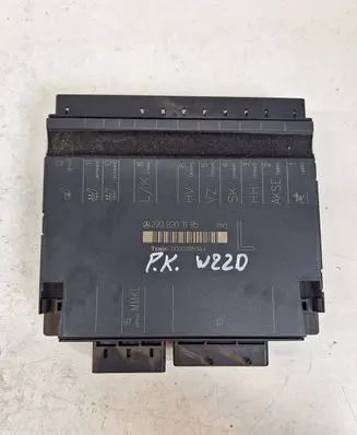 Mercedes-Benz S W220 Seat control module 2208201185 00007653A4 0000000