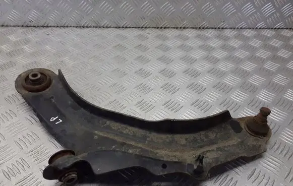 Renault Megane II Front control arm