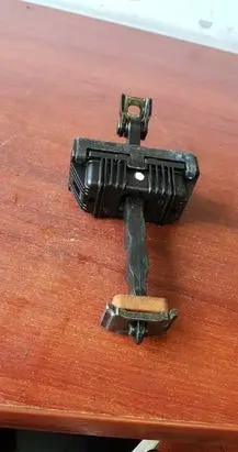 BMW 5 E60 E61 Front door check strap stopper 7176804