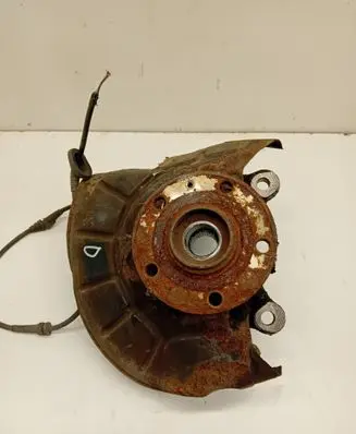Volkswagen Jetta V Front wheel hub spindle knuckle