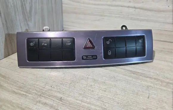 Mercedes-Benz CLC CL203 A set of switches 2038707610 33635403 30090310615746