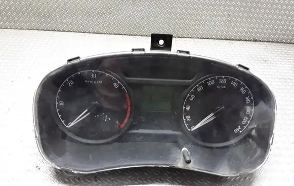 Skoda Roomster (5J) Speedometer (instrument cluster) 5J0920800C