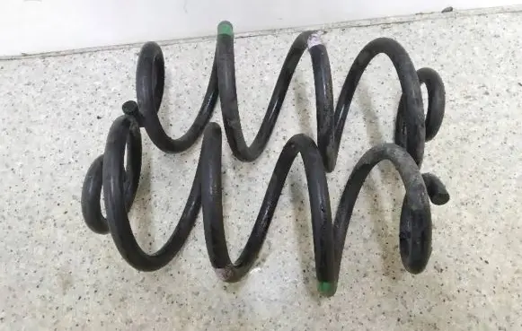 Renault Koleos I Rear coil spring