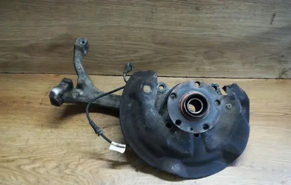 Audi A6 S6 C6 4F Front wheel hub spindle knuckle 4F0407241