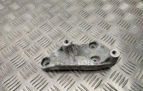 BMW X1 F48 F49 Driveshaft support bearing bracket 8513419