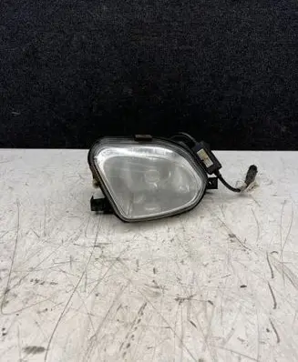 Mercedes-Benz E W211 Front fog light 15482600 15729100