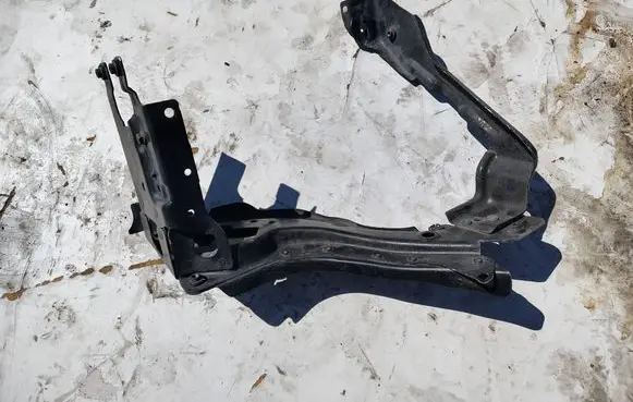 Mercedes-Benz E W211 Headlight/headlamp mounting bracket A1298172820