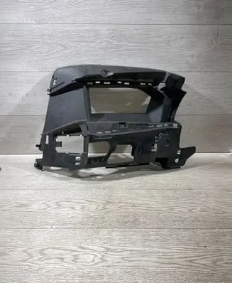 BMW 5 G30 G31 G38 Front bumper mounting bracket 8064977 150670