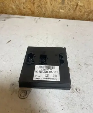 Mercedes-Benz E W211 Comfort/convenience module 2115452132 0007112A4203A01001F8