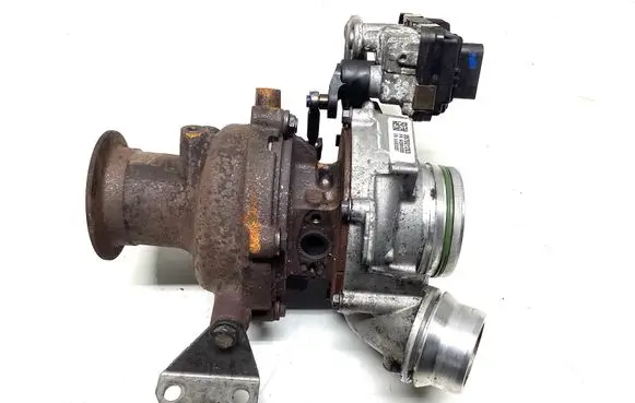 BMW 5 G30 G31 Turbo 8579212 842093 857921203