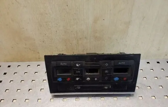 Audi A4 S4 B6 8E 8H Climate control unit 8E0820043