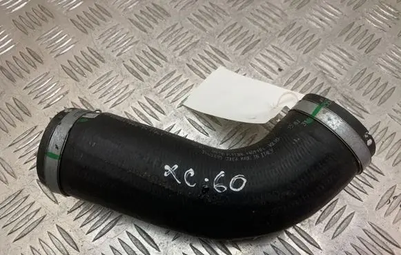 Volvo XC60 Intercooler hose/pipe 31422095