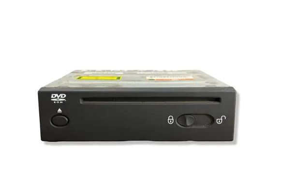 Land Rover Discovery 3 - LR3 CD/DVD changer 4621008671 YIB500090