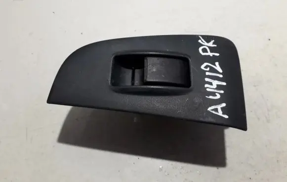 Toyota Avensis T250 Electric window control switch 7423205160 74232-05160