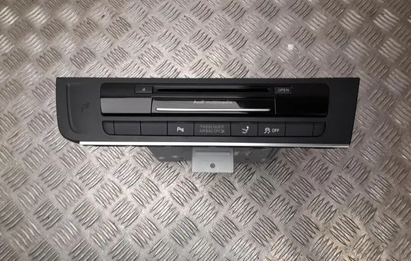 Audi A7 S7 4G Radio/CD/DVD/GPS head unit 4G0035746E