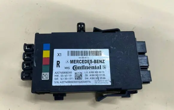 Mercedes-Benz ML W166 Seat control module A1669006013 A2C7400690300 A1669010705