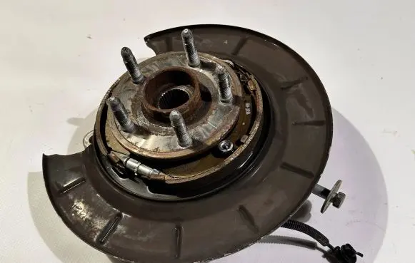 Chevrolet Camaro Stub axle 92246141