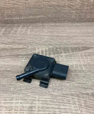 BMW 5 E60 E61 Air pressure sensor 778921901