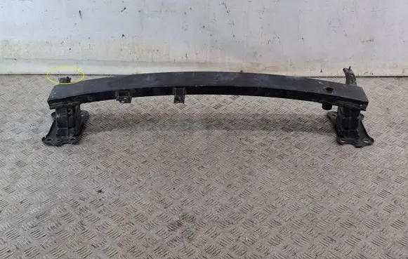 Hyundai Tucson TL Front bumper cross member 64900D7010