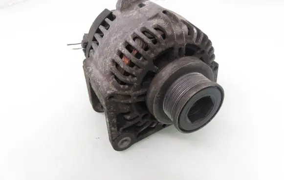 Renault Megane II Generator/alternator 8200100907