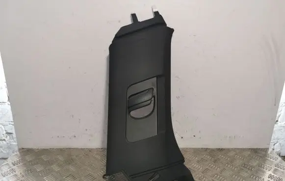 Volvo XC90 (B) pillar trim (top) 31651529