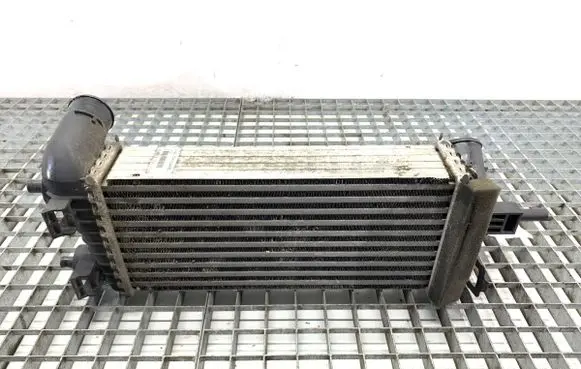 Ford Focus Intercooler radiator CV619L440VC