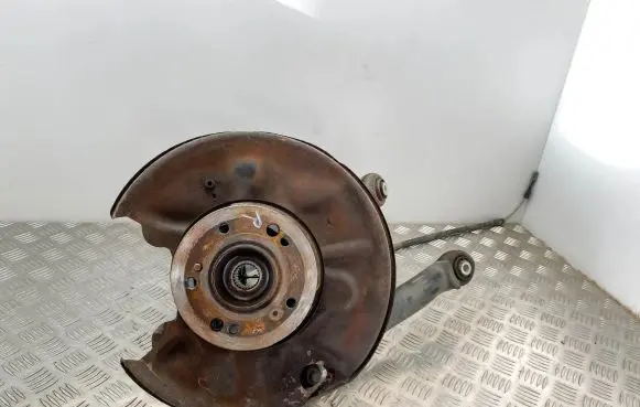 Mercedes-Benz SL R129 Rear wheel hub A2023509508