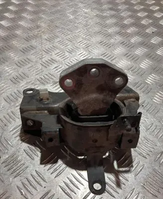 Suzuki Swift III Engine mount vacuum valve PK20109