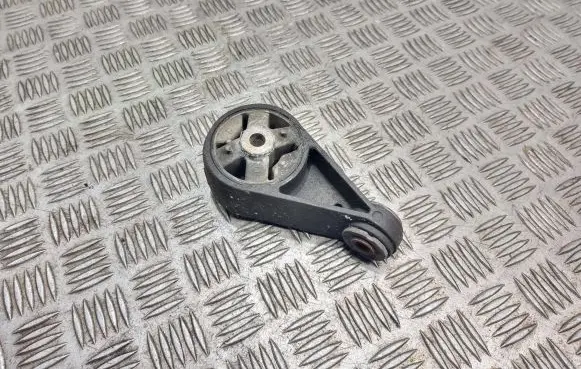 Mini One - Cooper R50 - 53 Engine mount bracket 326a93