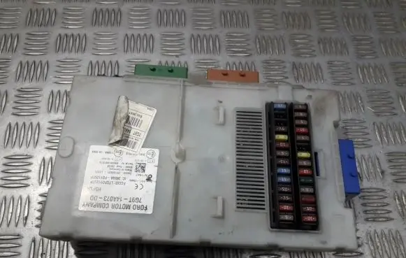 Ford Galaxy Fuse box set 7G9T14A073DD 7G9T-14A073-DD