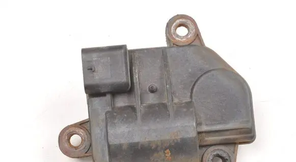 BMW 7 G11 G12 Throttle valve 8623424