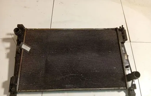 Opel Corsa D Coolant radiator 877660010