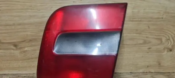 Volvo S70 V70 V70 XC Tailgate rear/tail lights 9151634