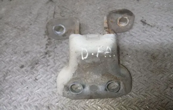 Front door lower hinge