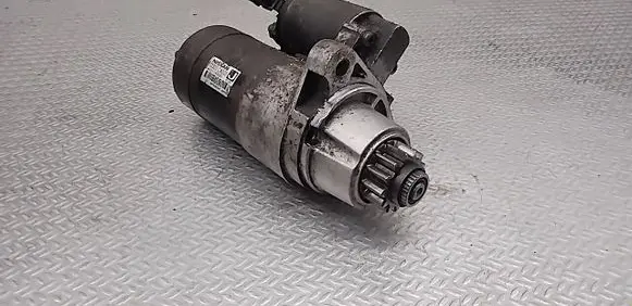 Nissan Murano Z50 Starter motor 23300CA000 M001T68681