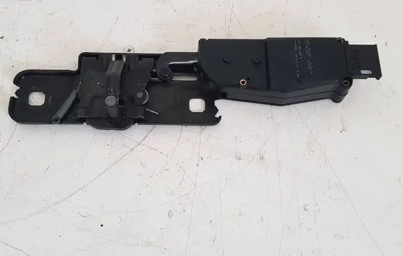 Audi Q7 4L Tailgate/trunk/boot lift motor 4F9827383B