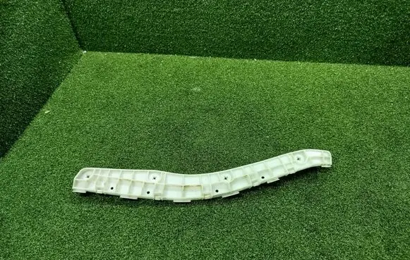 Mitsubishi Pajero Rear bumper mounting bracket 2J9F