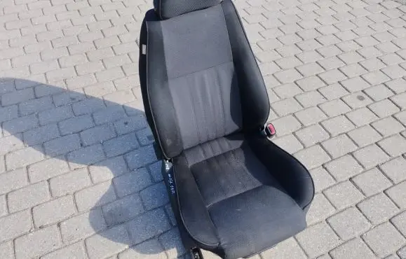 Alfa Romeo 147 Front passenger seat 