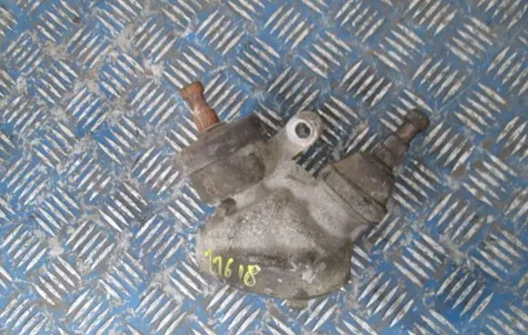 Hyundai H-100 Steering wheel axle