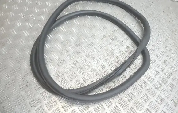 Front door rubber seal